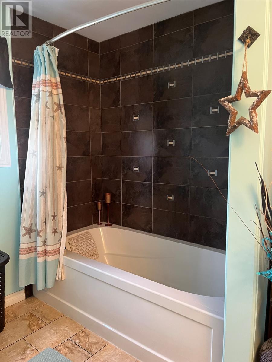 157 West Street Property Photo 14