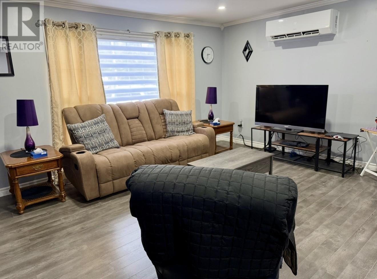 72 High Street Property Photo 16