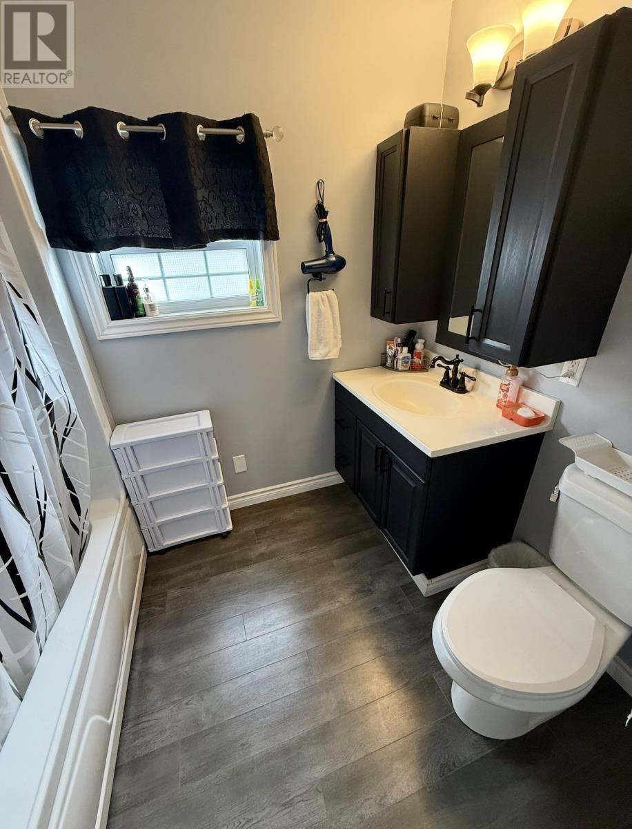 72 High Street Property Photo 23