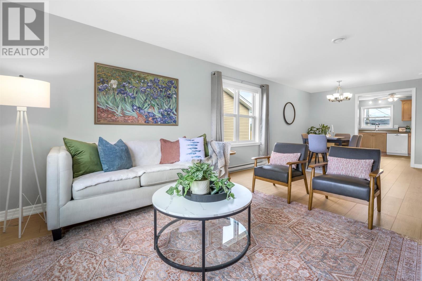 20 Spring Meadow Court Property Photo 9