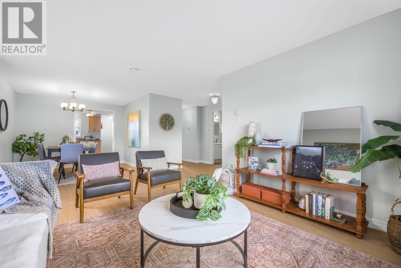 20 Spring Meadow Court Property Photo 10
