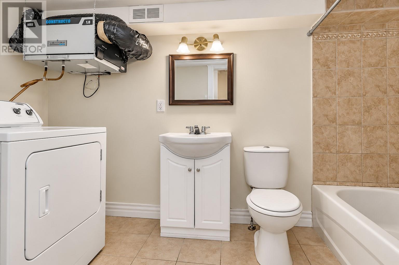 61 Calver Avenue Property Photo 13