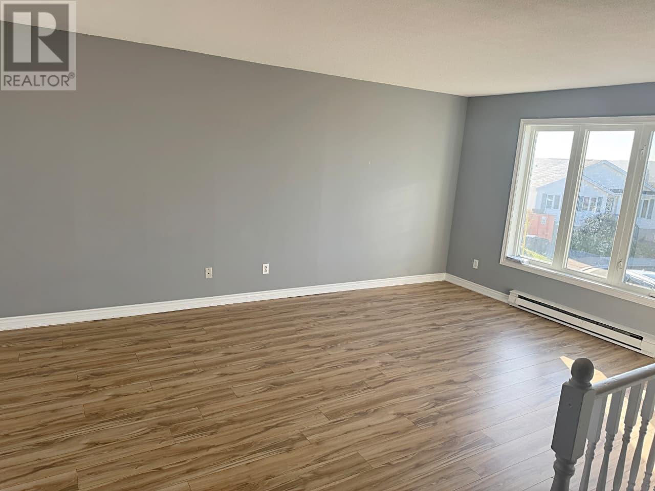 44 Alice Drive Property Photo 4