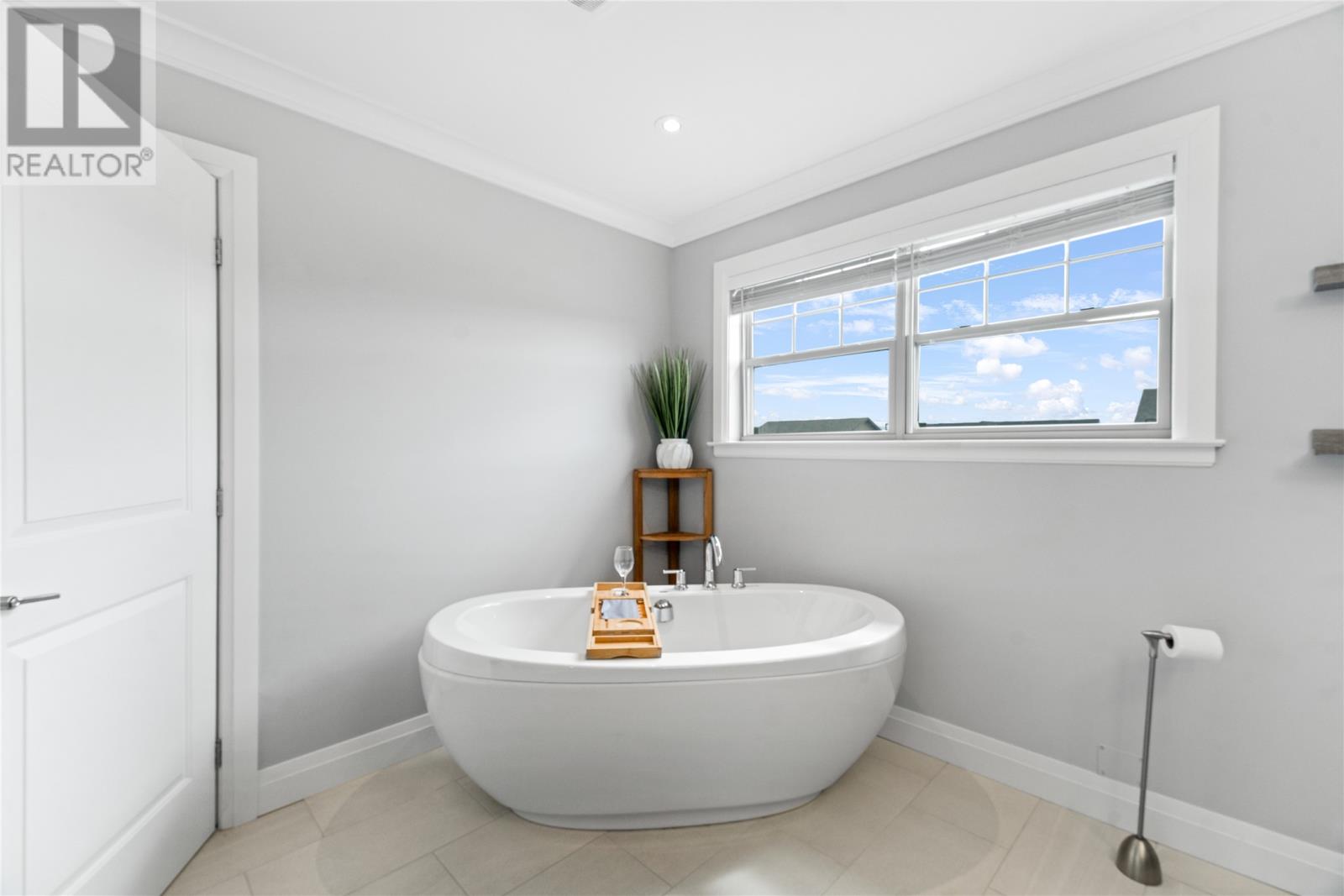 64 Galway Boulevard Property Photo 17