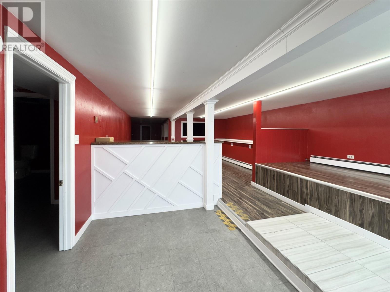 1368-1370 Torbay Road Property Photo 10