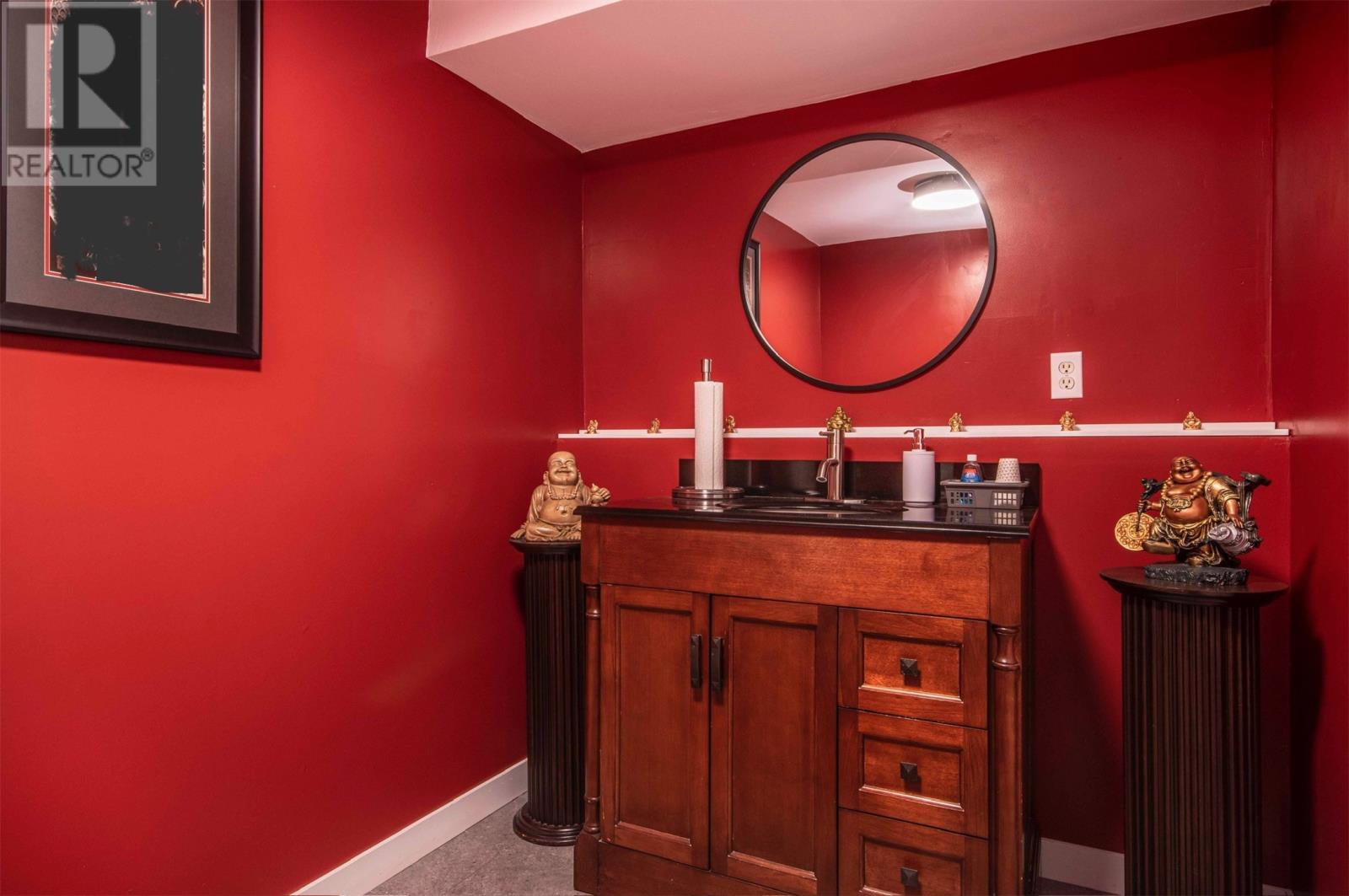 1368-1370 Torbay Road Property Photo 15