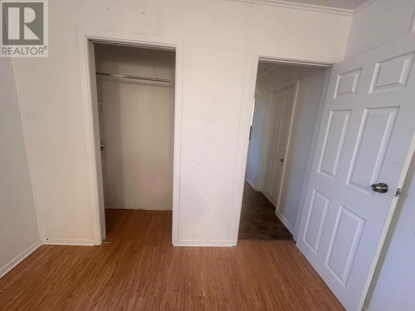 84 Windsor Drive Property Photo 6