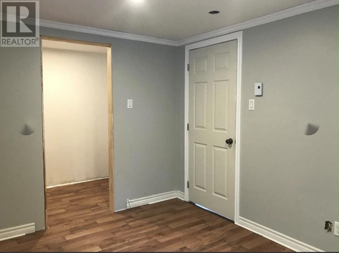 84 Windsor Drive Property Photo 14