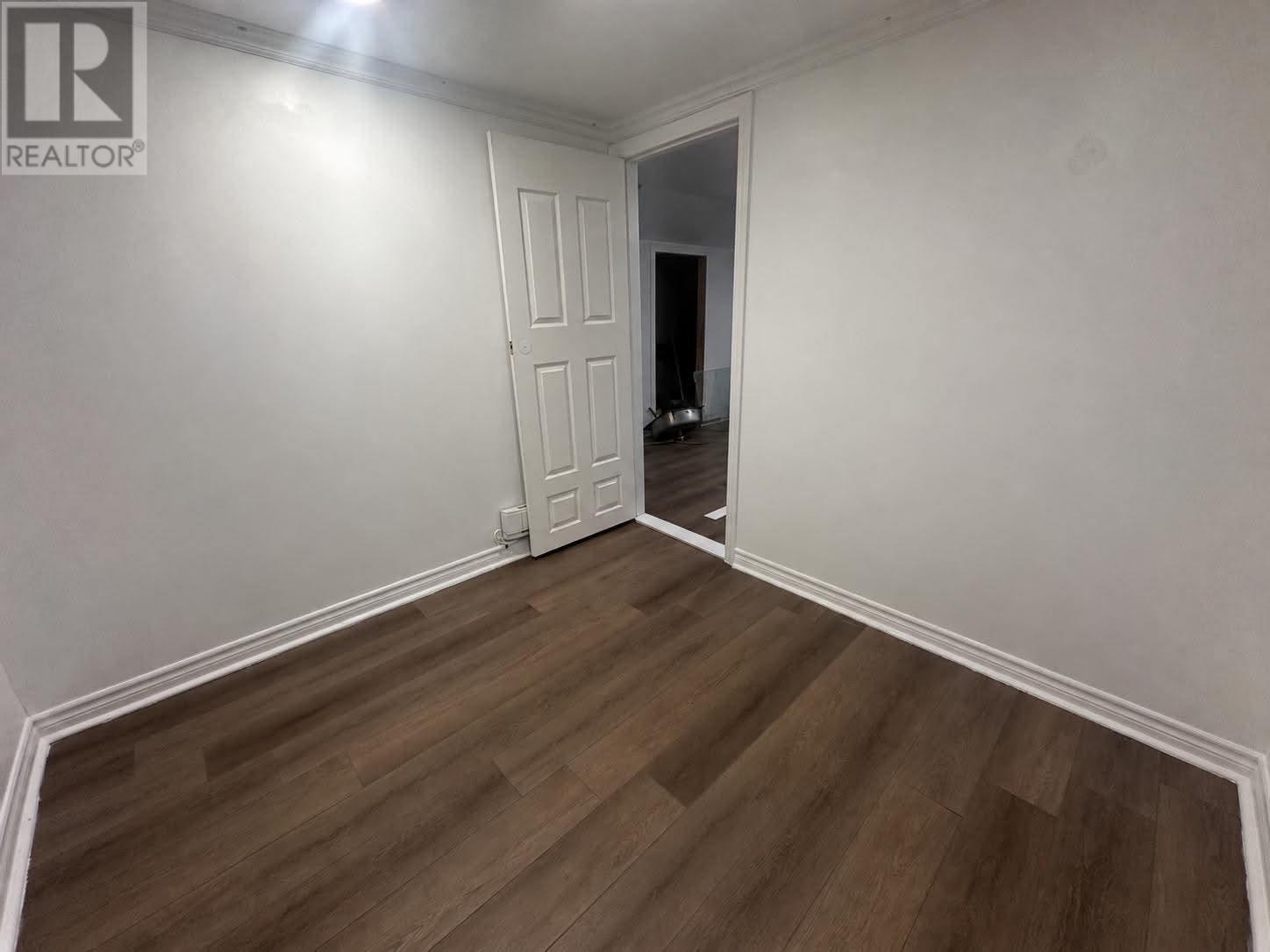 84 Windsor Drive Property Photo 17