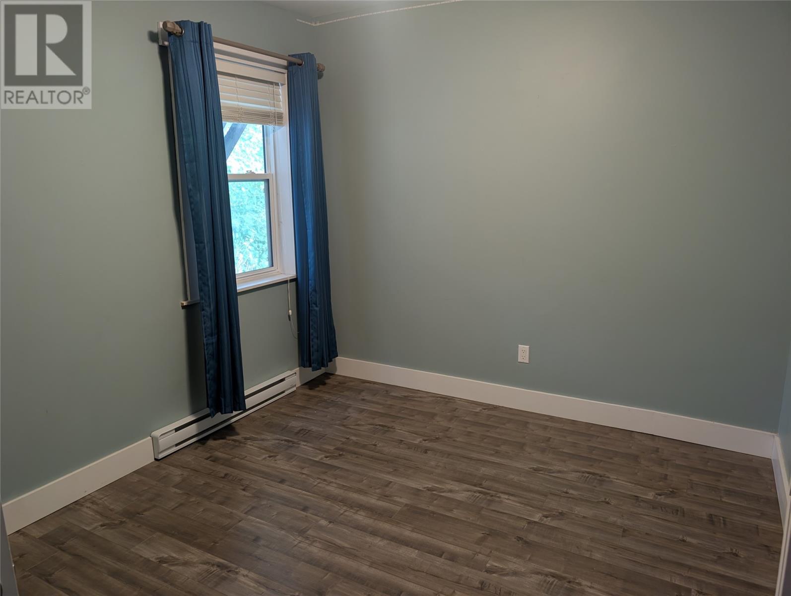 28 Barter's Hill Place Property Photo 8