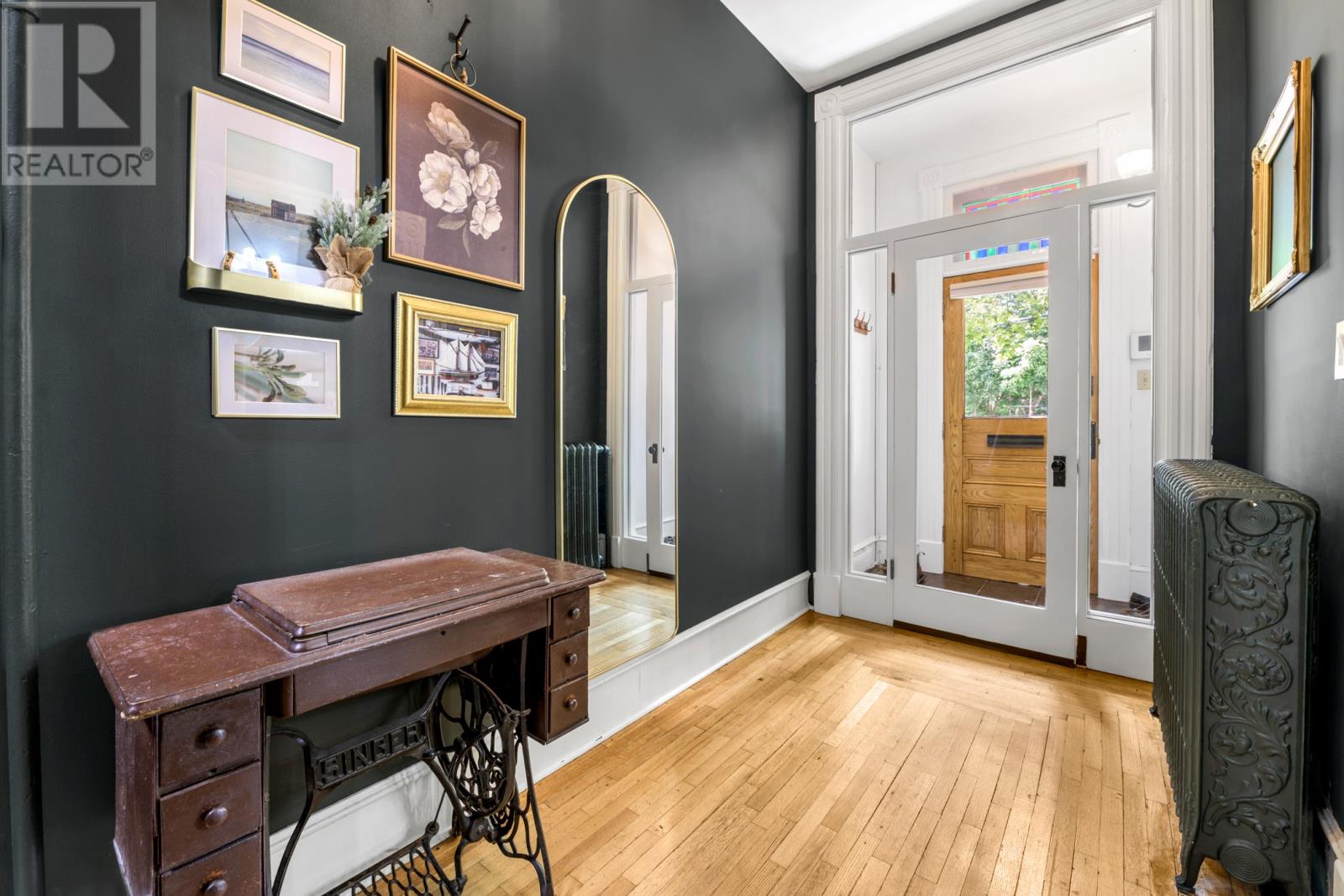 176 Patrick Street Property Photo 2