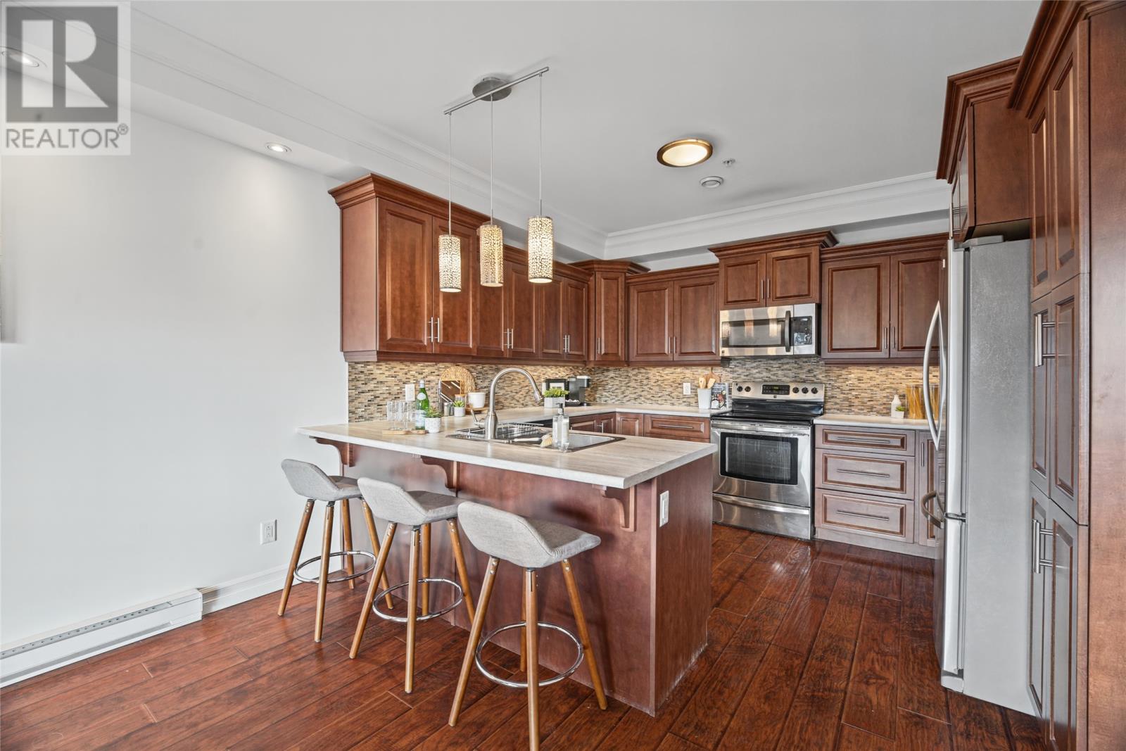 18 Water Street Unit#201 Property Photo 8