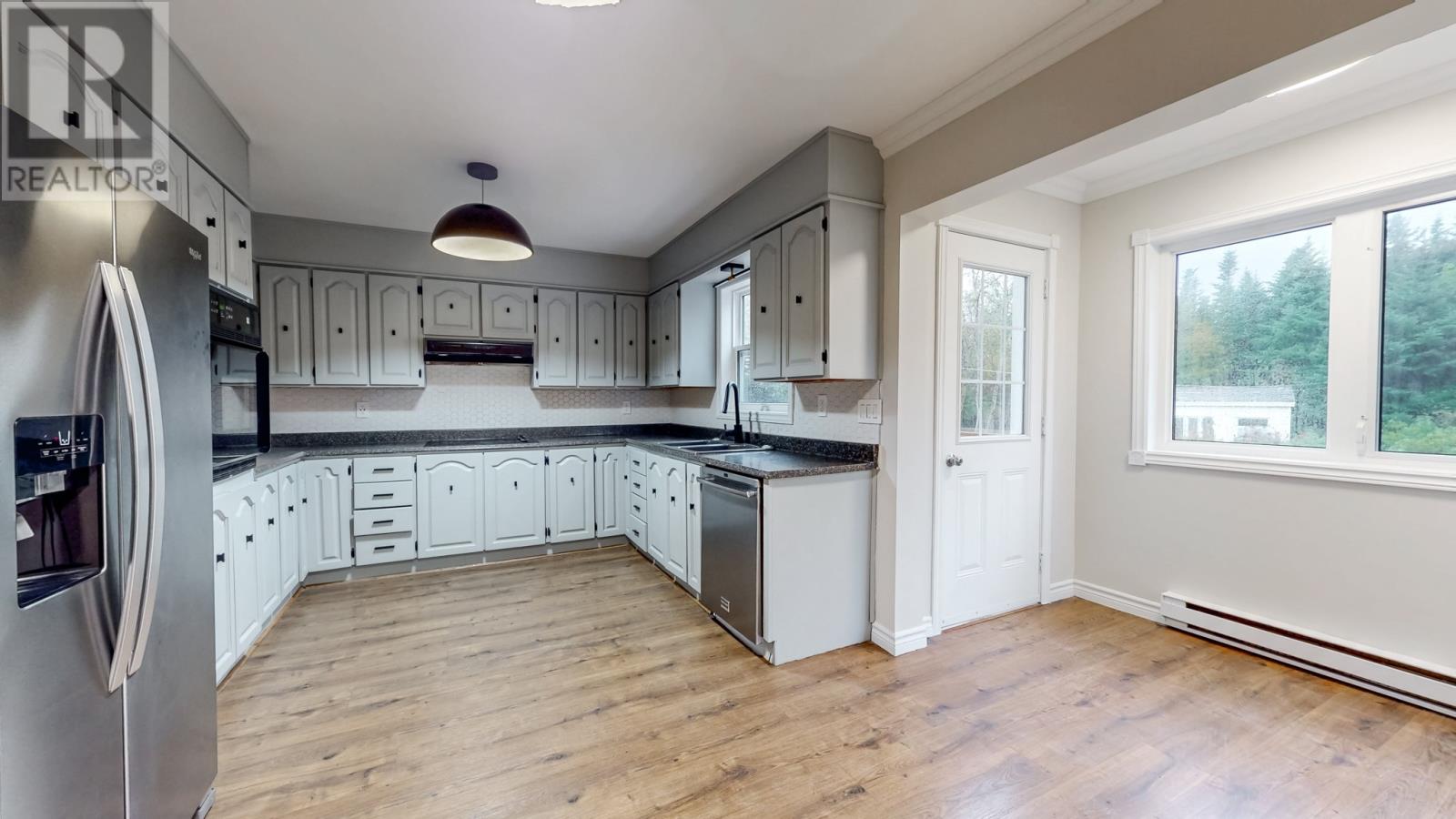 55 Heavy Tree Road Property Photo 6