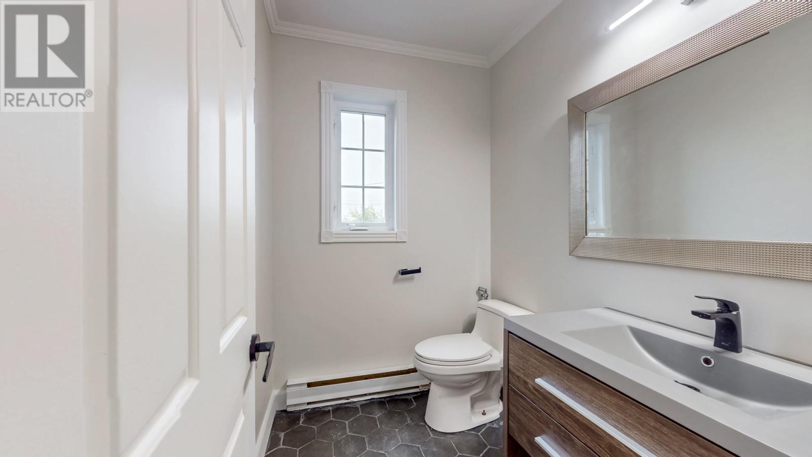 55 Heavy Tree Road Property Photo 12