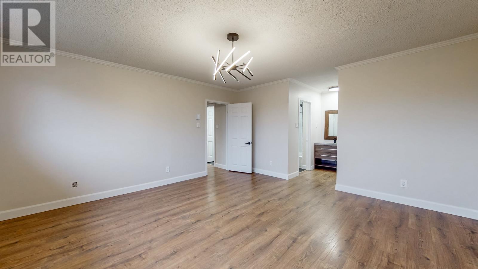 55 Heavy Tree Road Property Photo 15