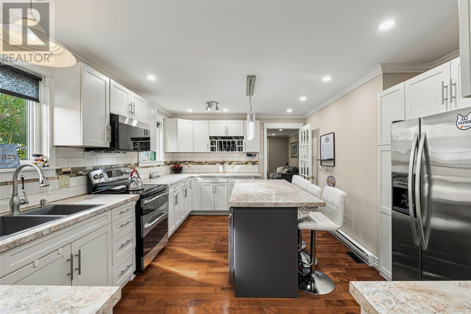 5 Teasdale Street Property Photo 16