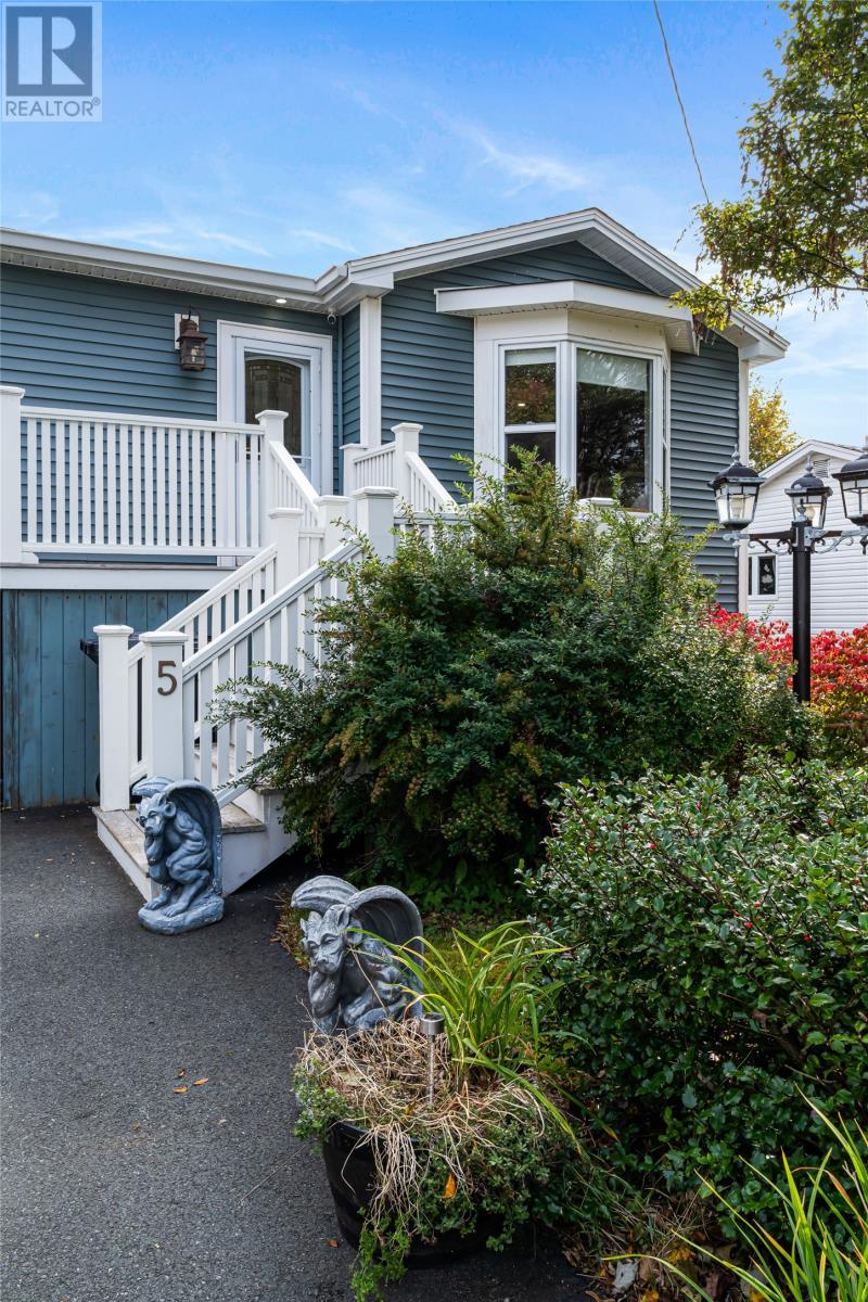 5 Teasdale Street Property Photo 42
