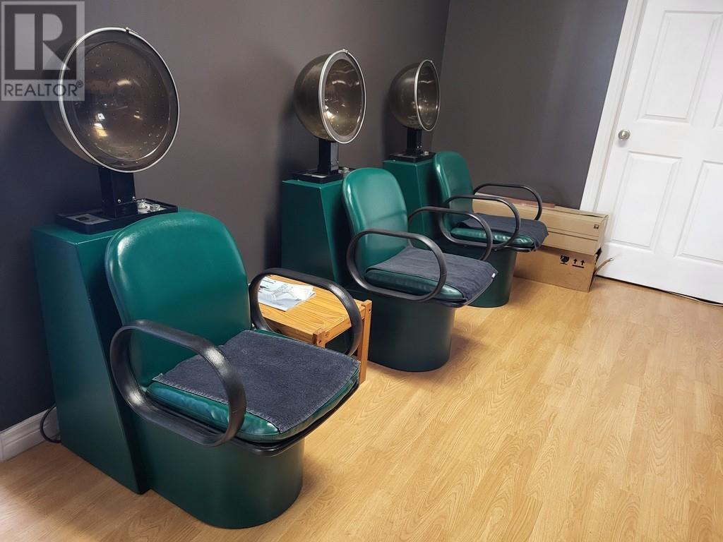 54 High Street Property Photo 16