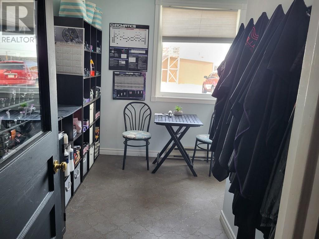 54 High Street Property Photo 20
