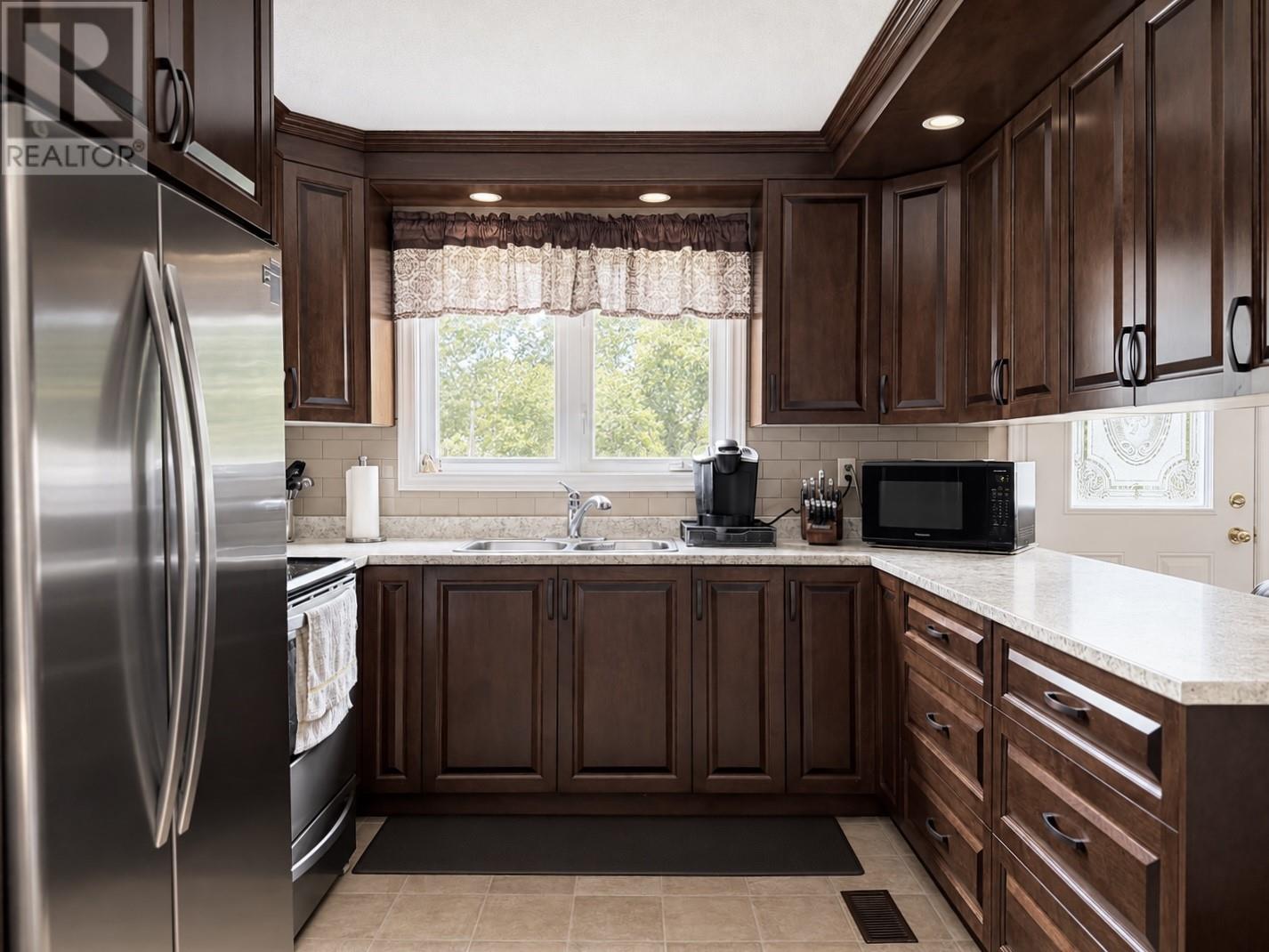6 Third Avenue Property Photo 6