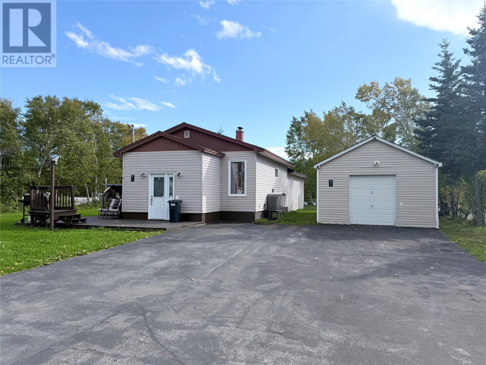 6 Third Avenue Property Photo 21