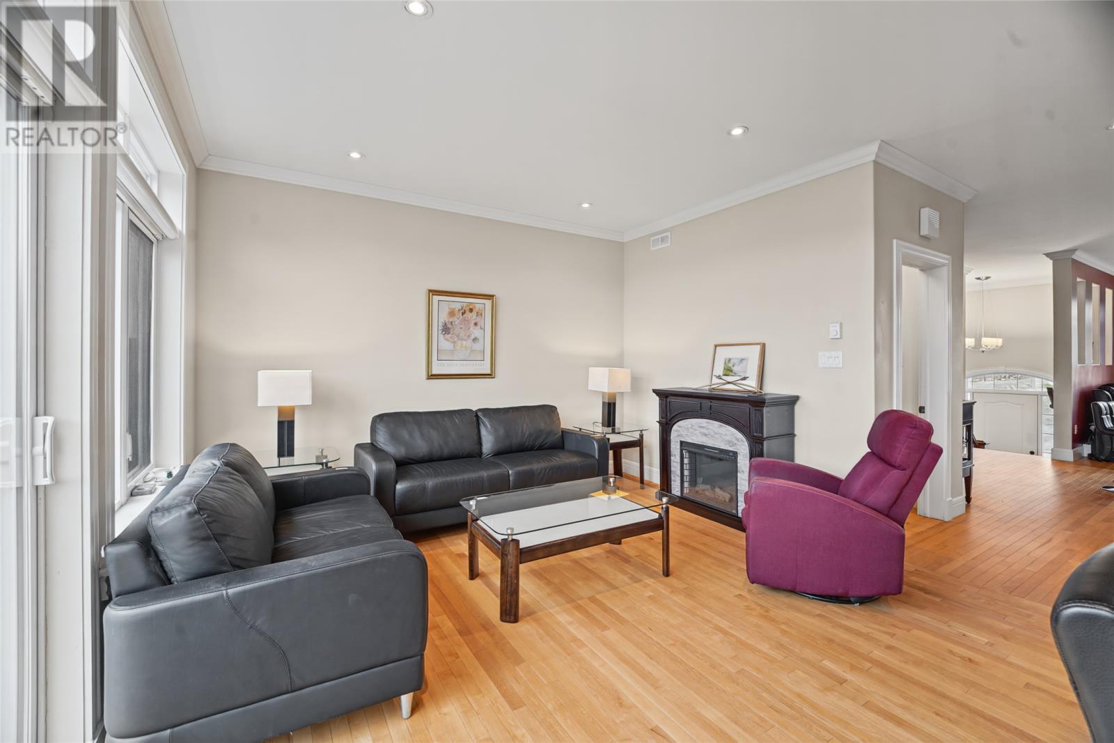 28 Lions Crescent Unit#11 Property Photo 19