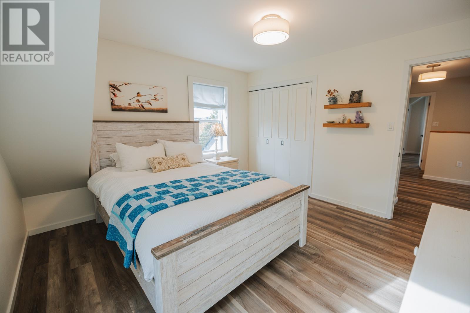 18 Hamilton Place Property Photo 32
