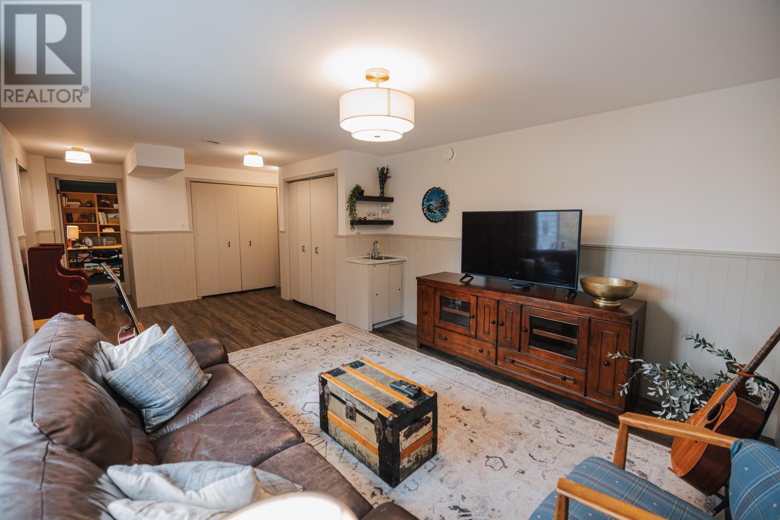 18 Hamilton Place Property Photo 38