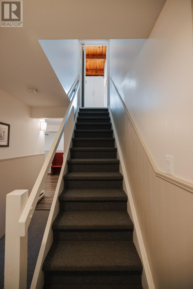 18 Hamilton Place Property Photo 43