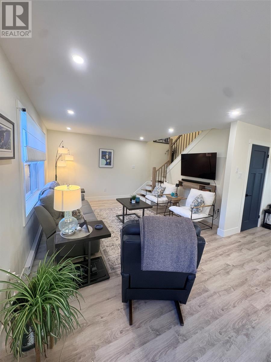 1 William White Boulevard Property Photo 9