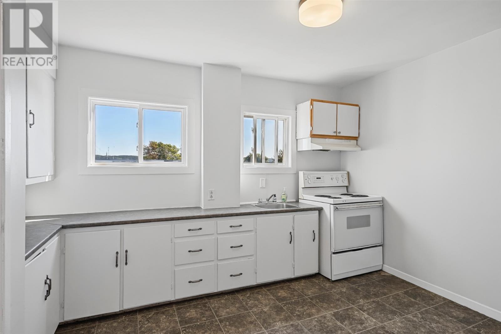 13 Cashin Avenue Property Photo 21