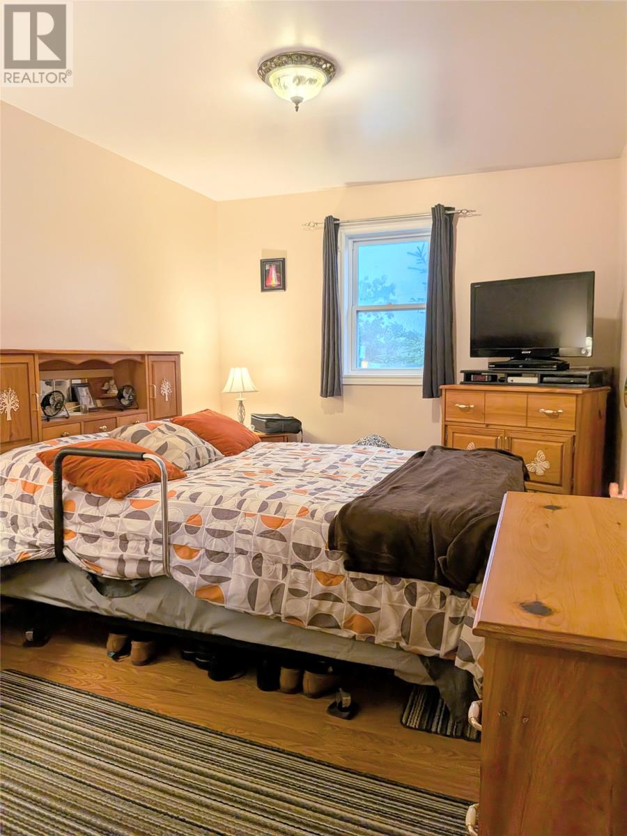 41 Pleasant Avenue Property Photo 12