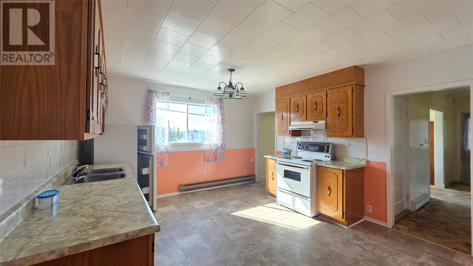 143 Bayview Street Property Photo 10