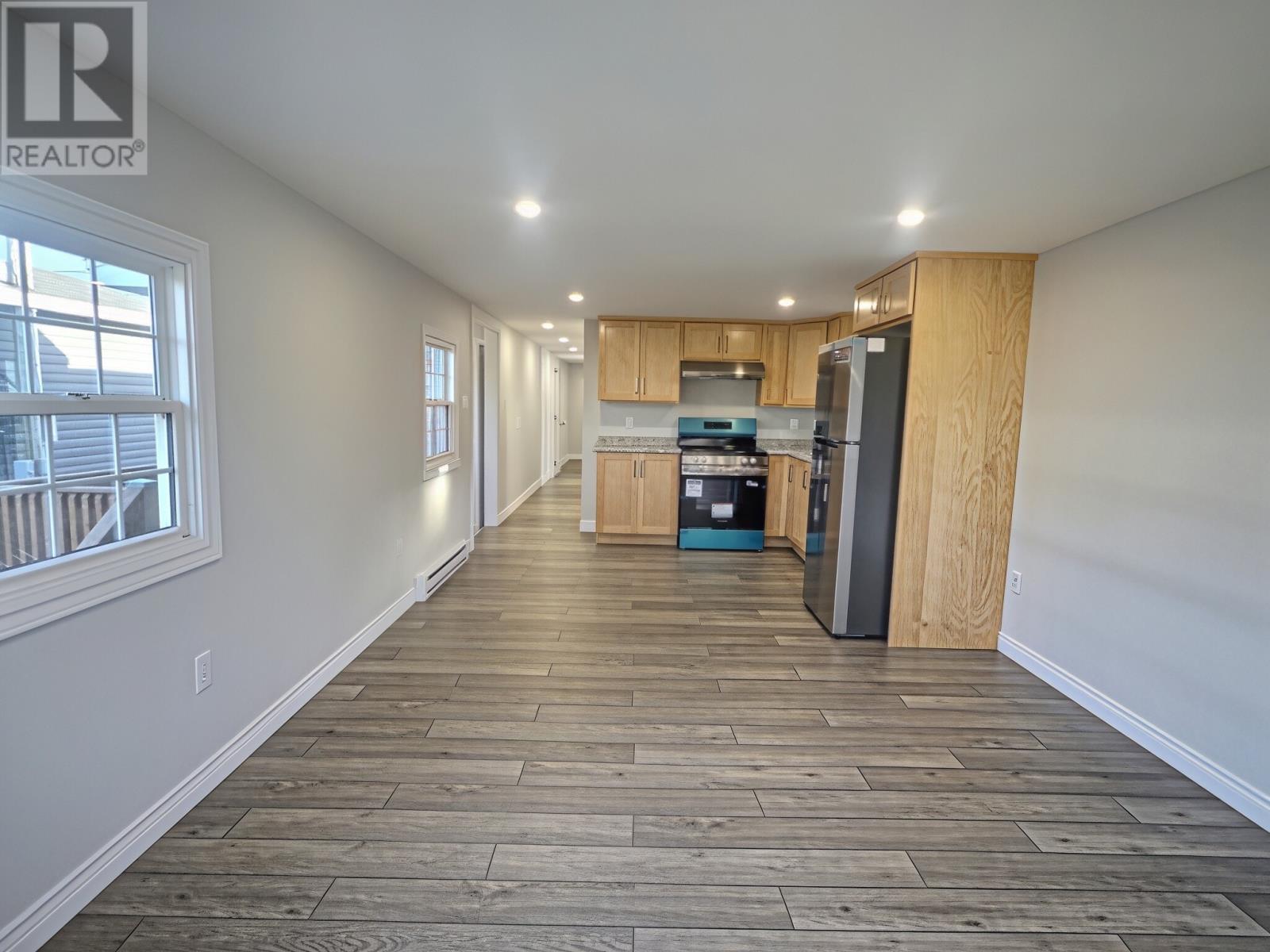 9 Carolyn Drive Property Photo 4