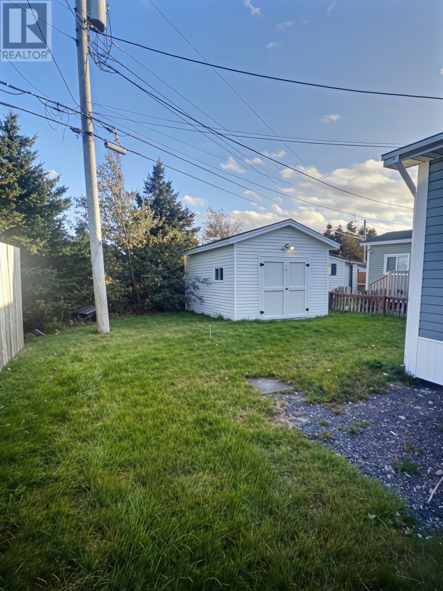 9 Carolyn Drive Property Photo 14