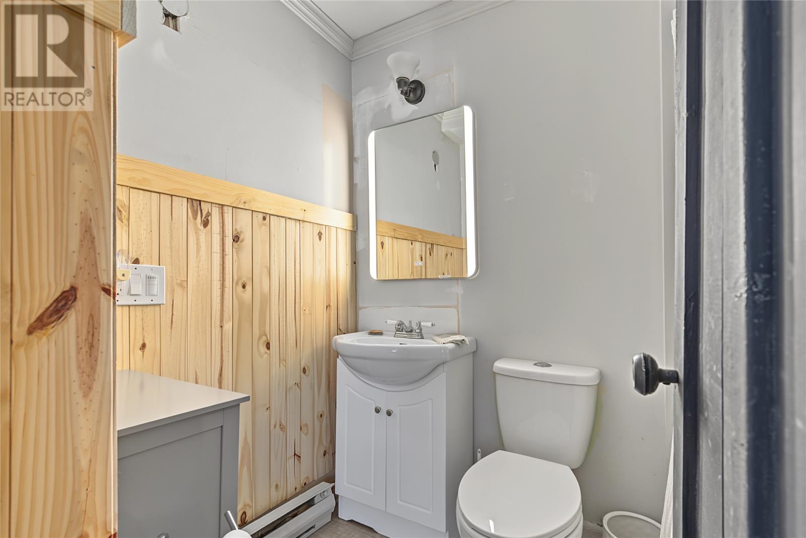 8 Patrick Street Property Photo 41