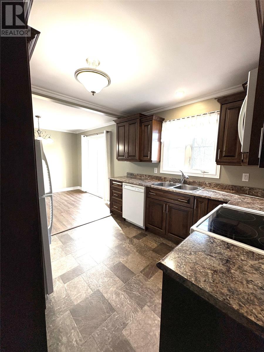 50 Caledonia Road Property Photo 9