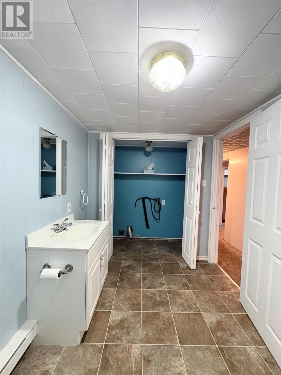 50 Caledonia Road Property Photo 28