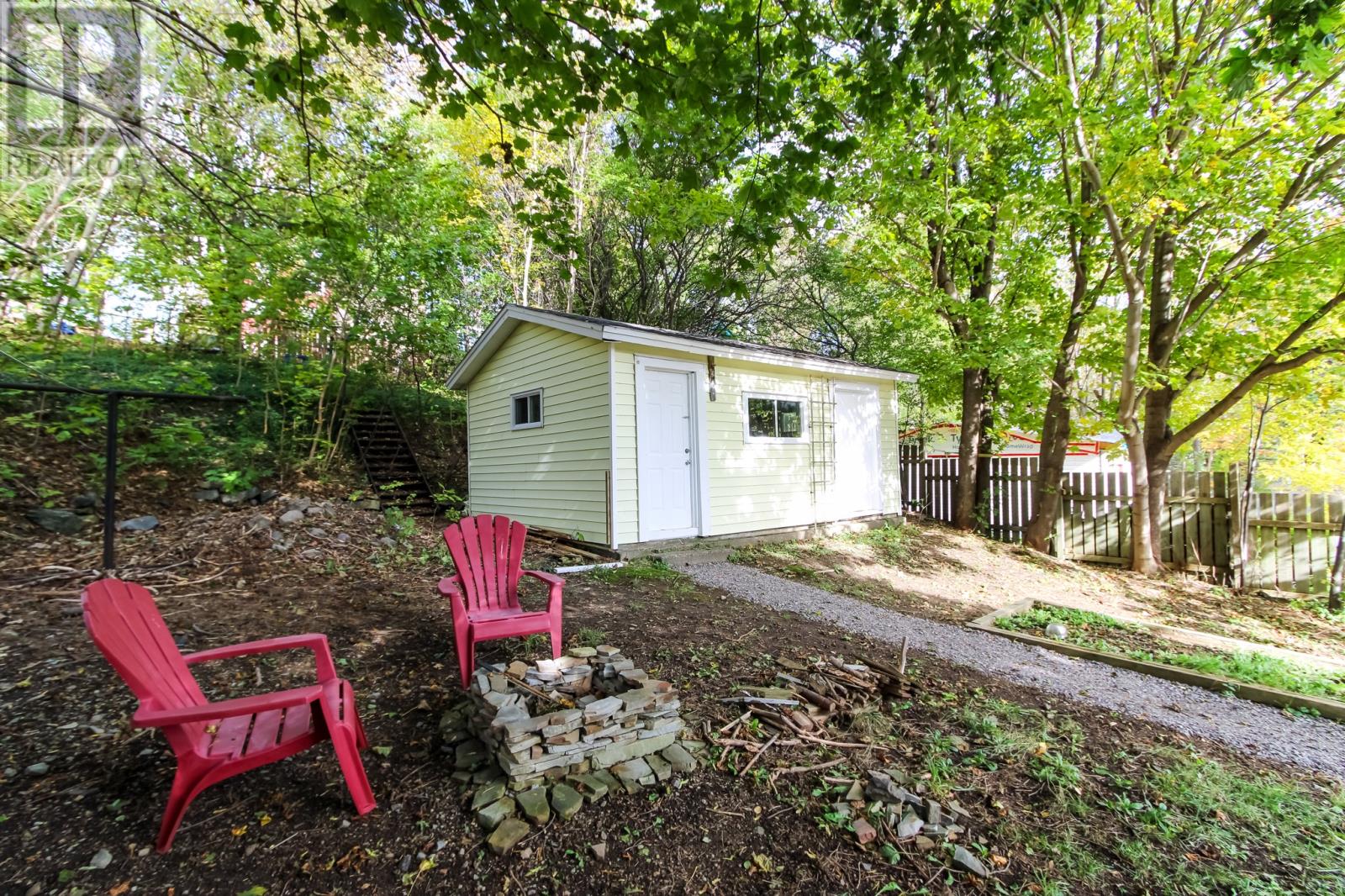 102 Topsail Road Property Photo 7