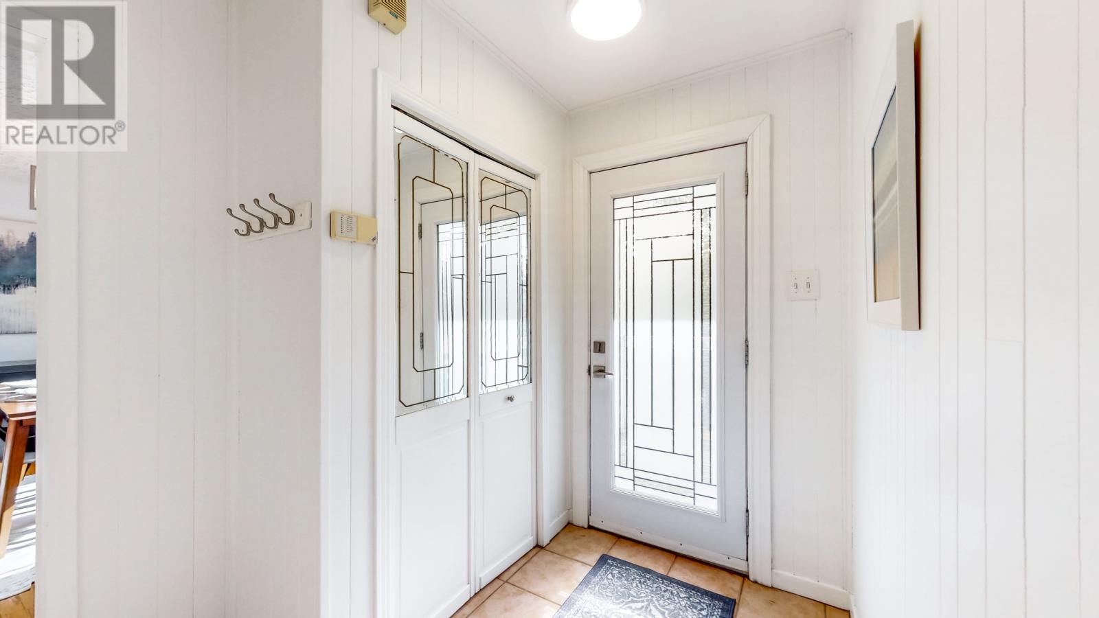 102 Topsail Road Property Photo 11