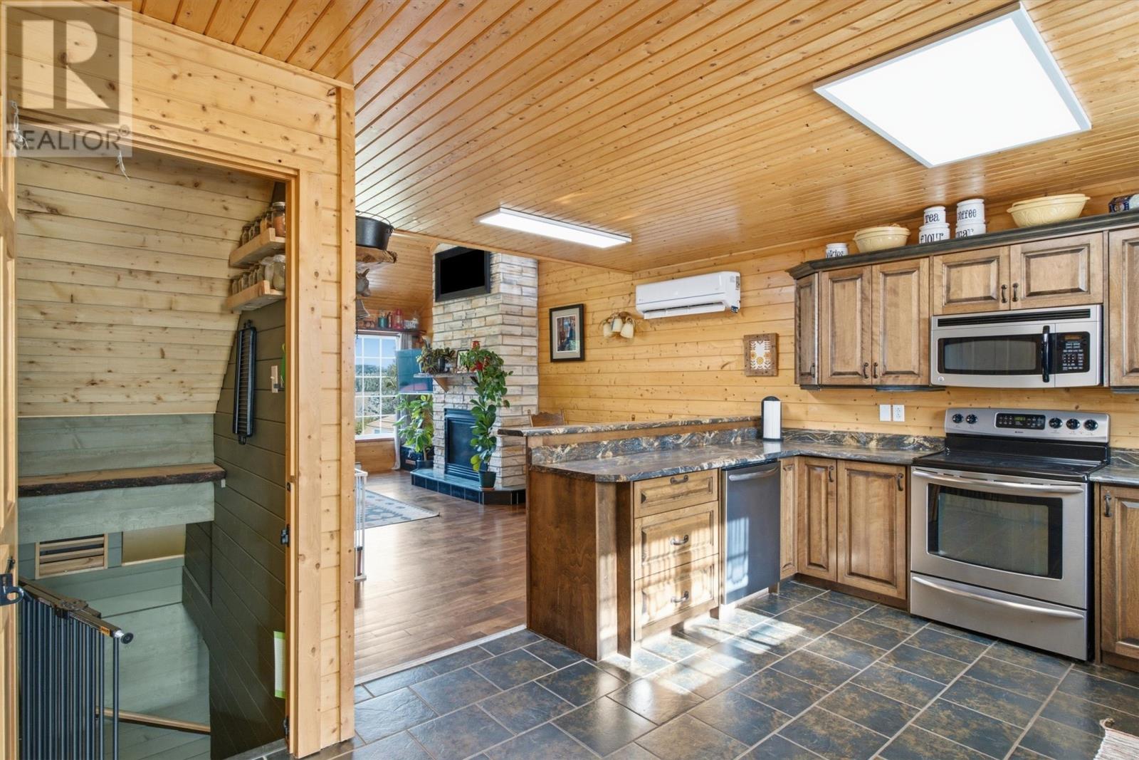 108a Sandy Point Road Property Photo 8