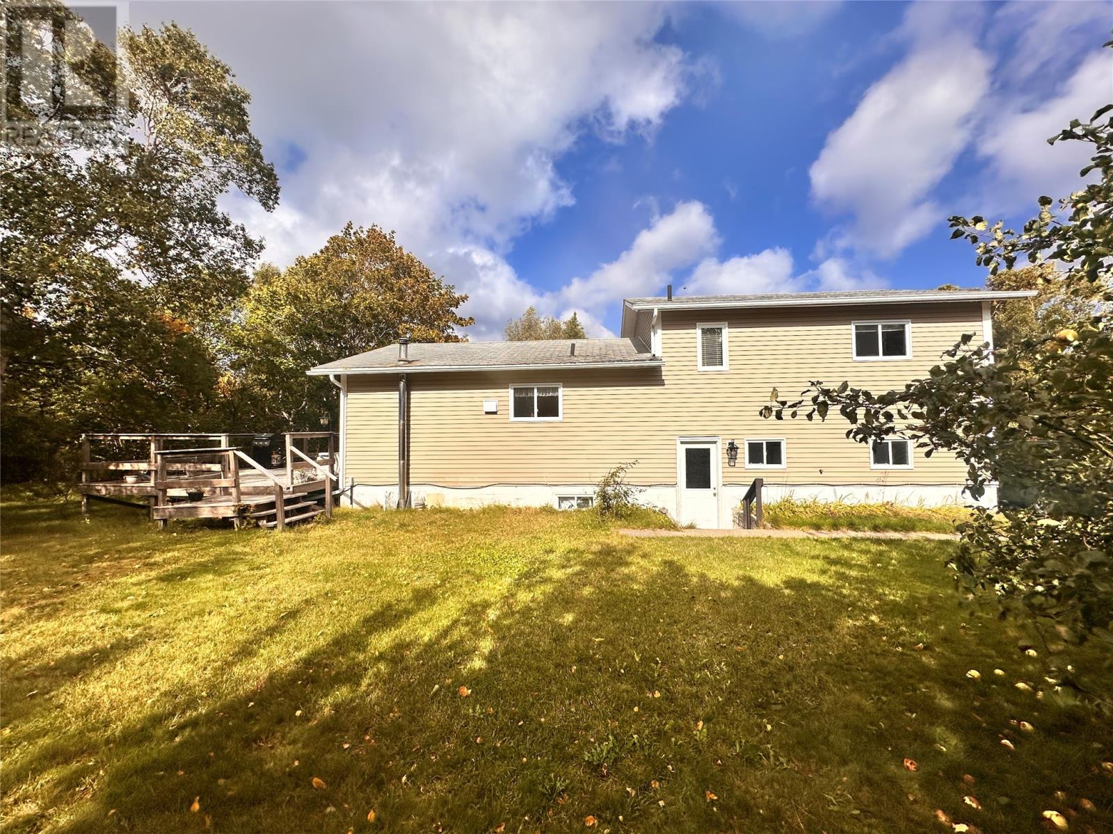 17 Burdrew Place Property Photo 11