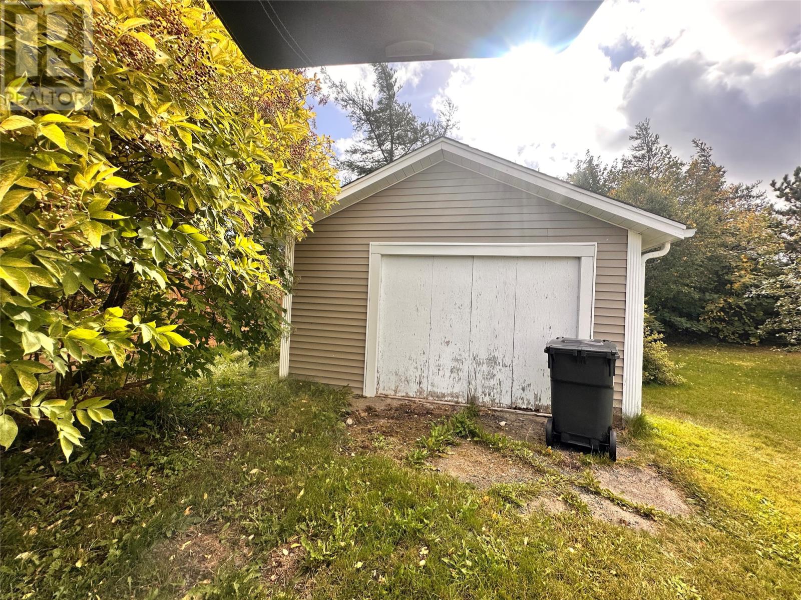 17 Burdrew Place Property Photo 13