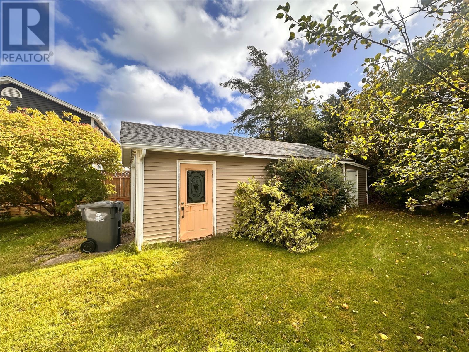 17 Burdrew Place Property Photo 14