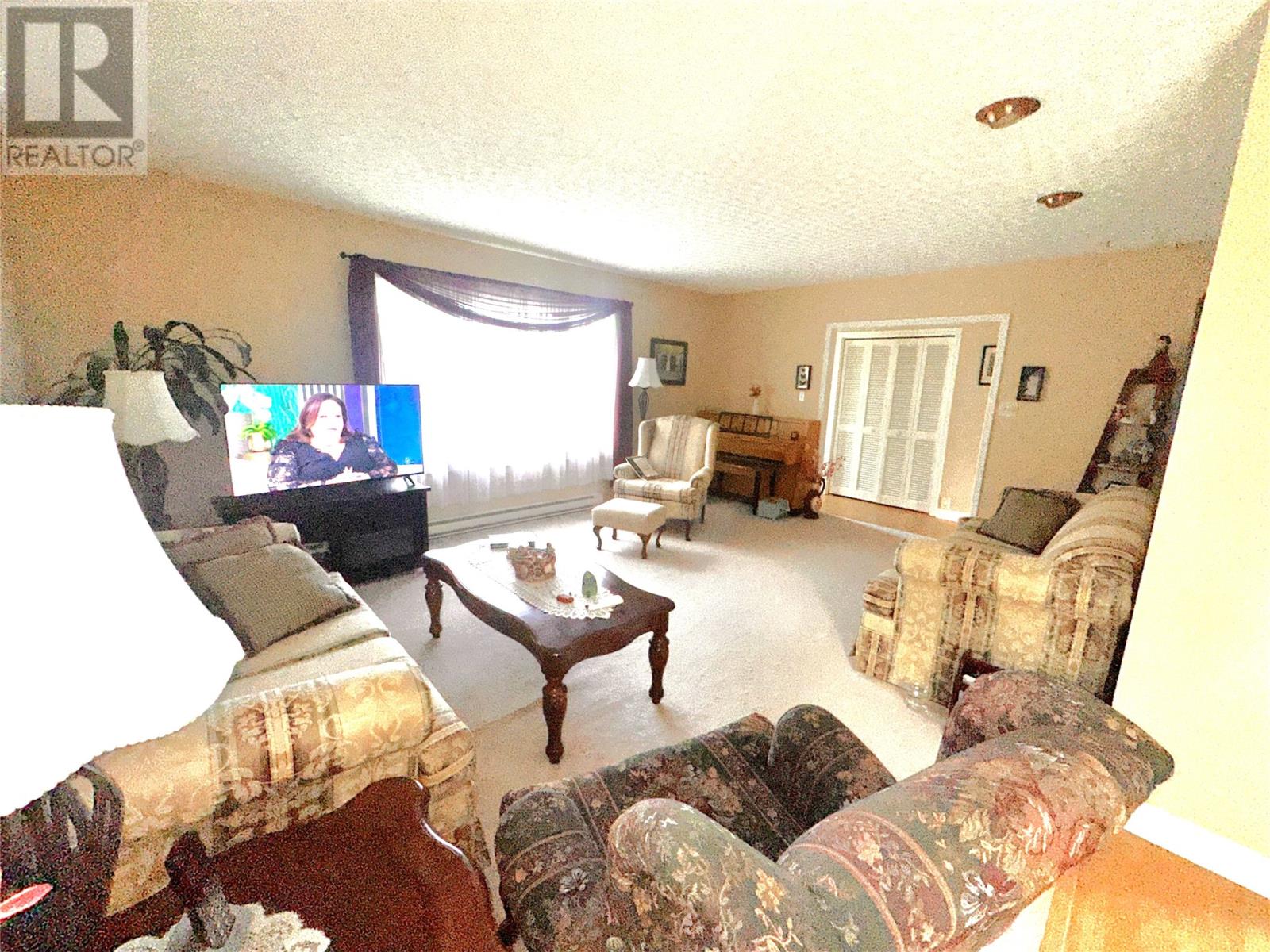 17 Burdrew Place Property Photo 18