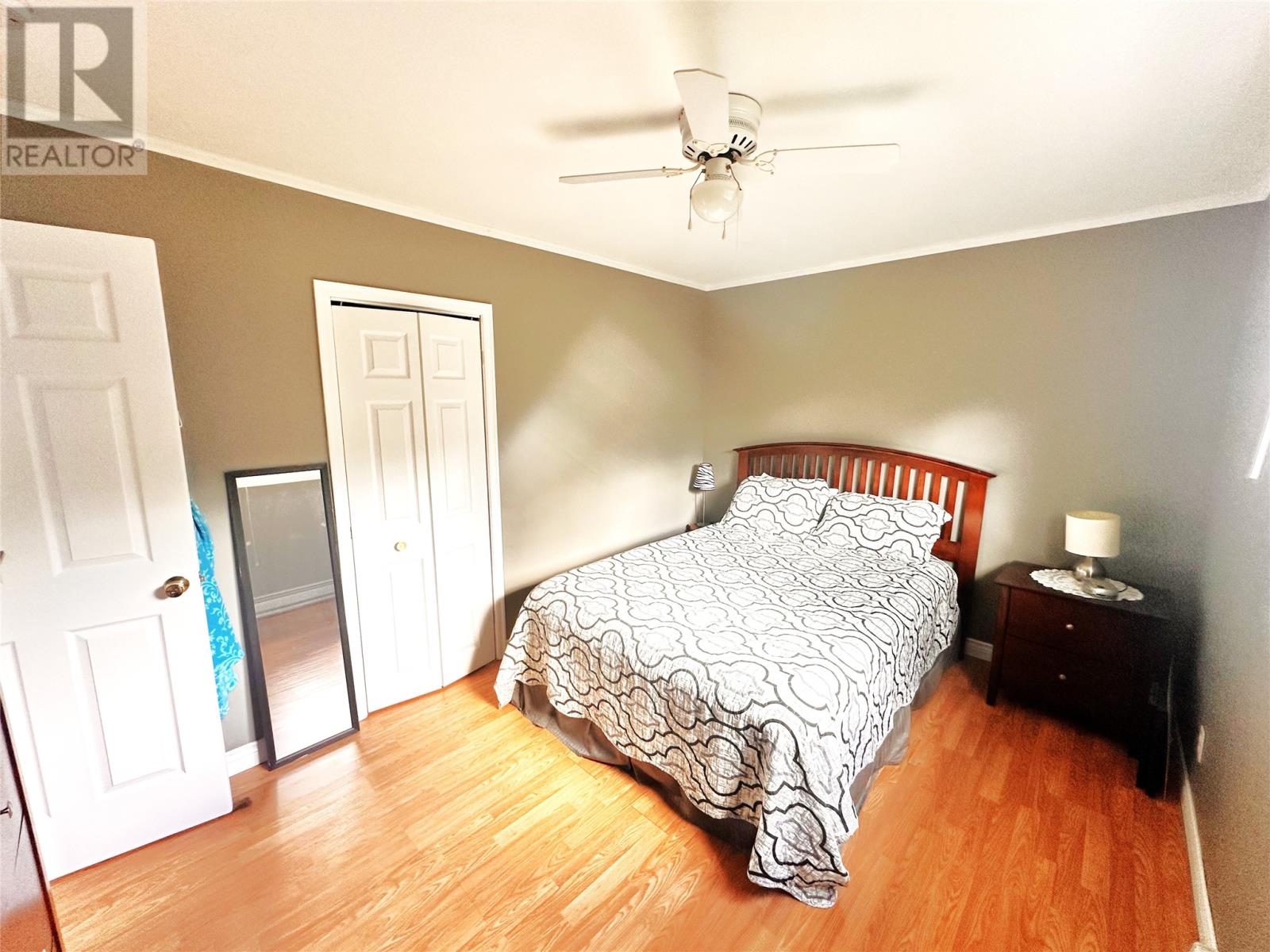 17 Burdrew Place Property Photo 26