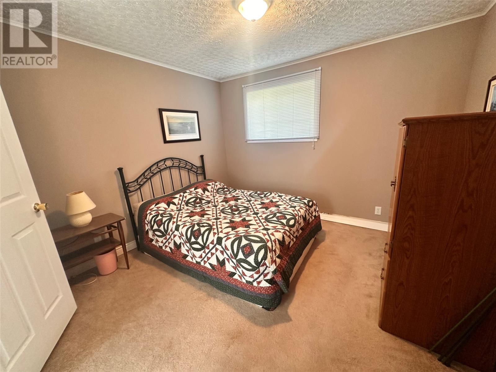17 Burdrew Place Property Photo 33