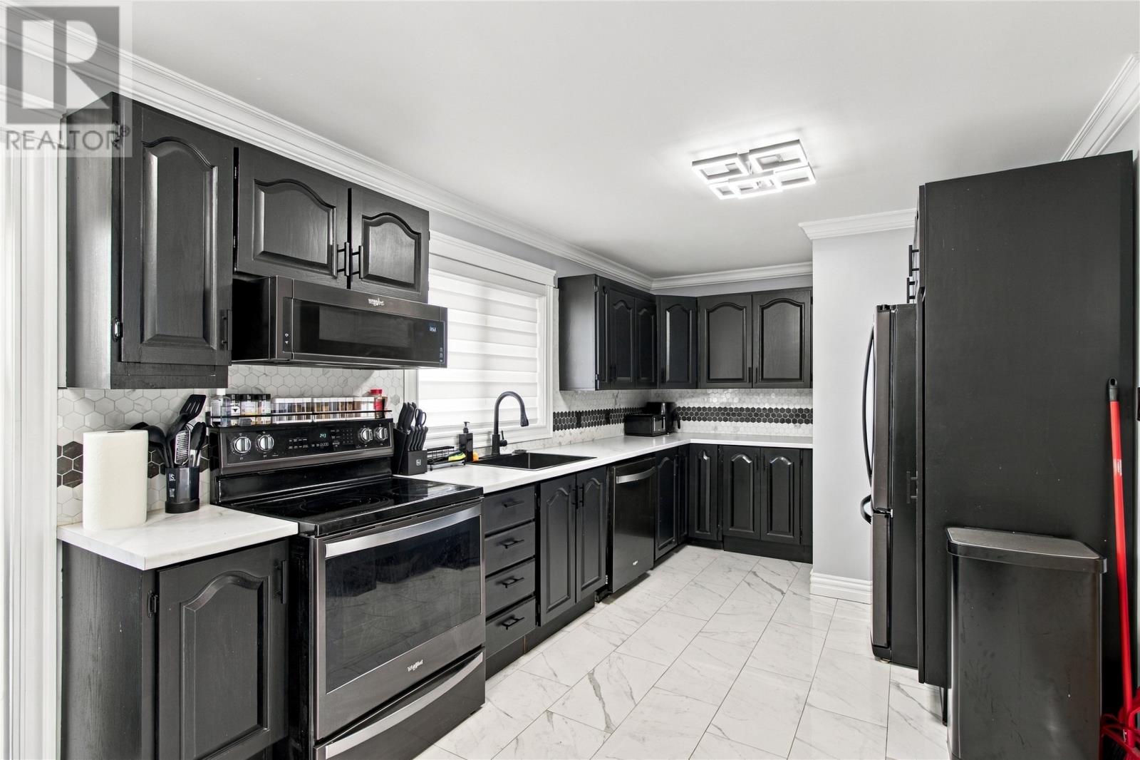 1388 Blackhead Road Property Photo 4