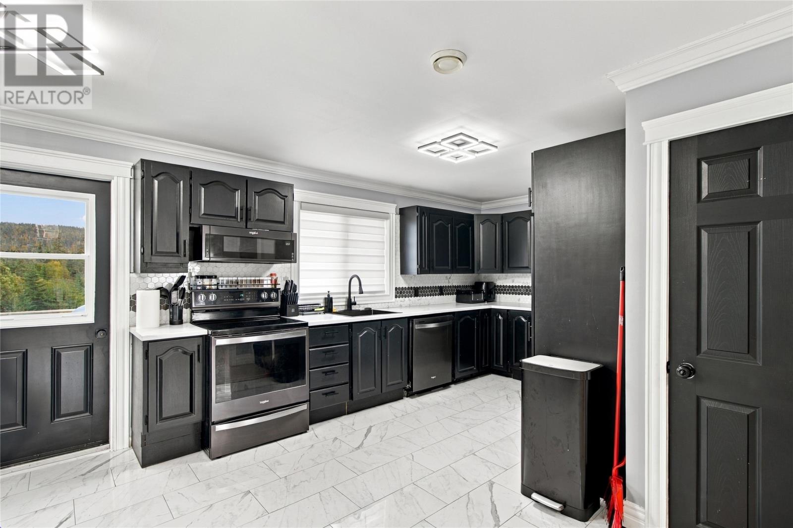 1388 Blackhead Road Property Photo 7