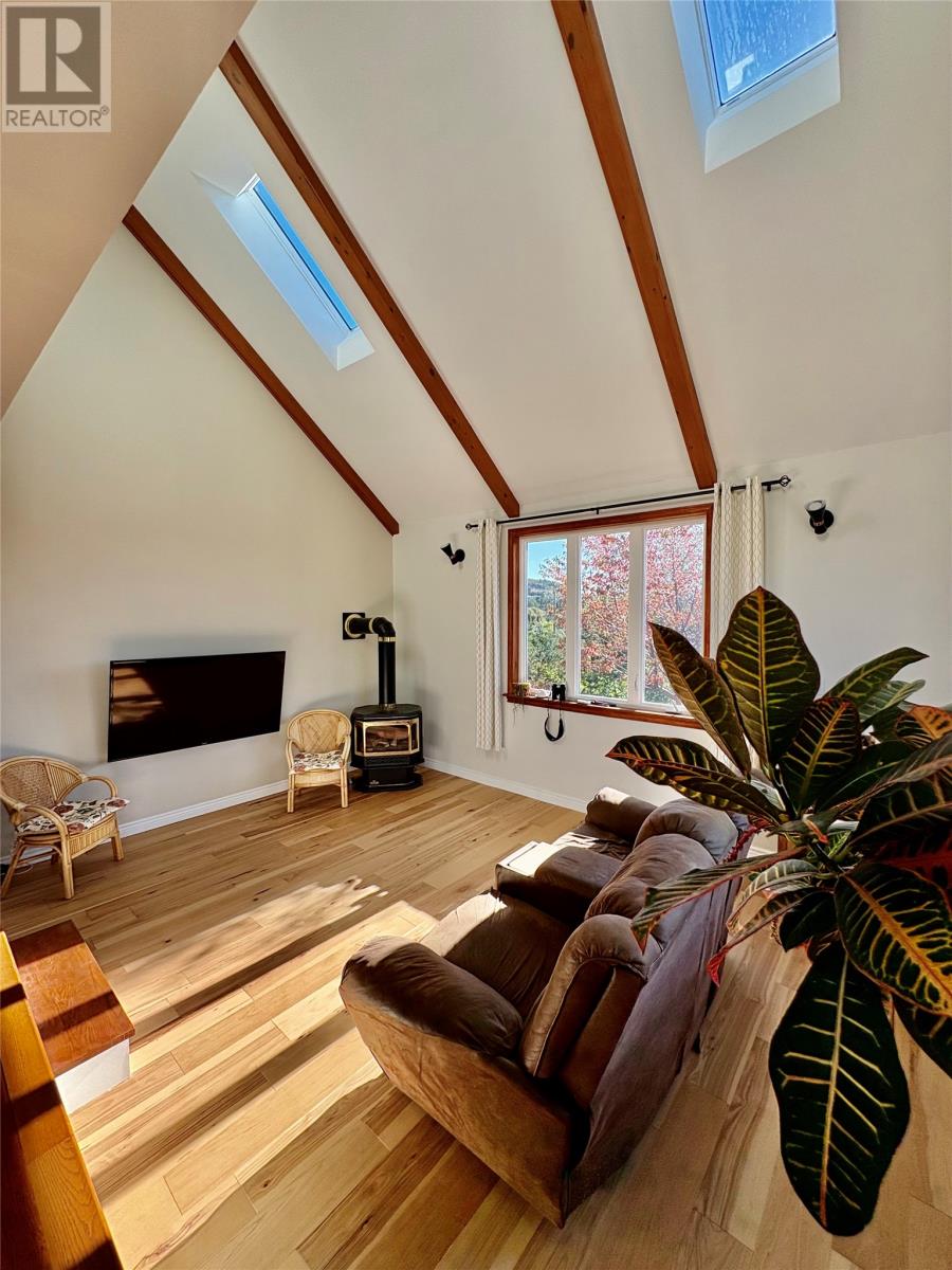 31 Readers Hill Crescent Property Photo 7